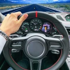 تحميل-تطبيق-Racing-in-Car-2021-مهكر-APK-مجاناً-للأندرويد.jpg